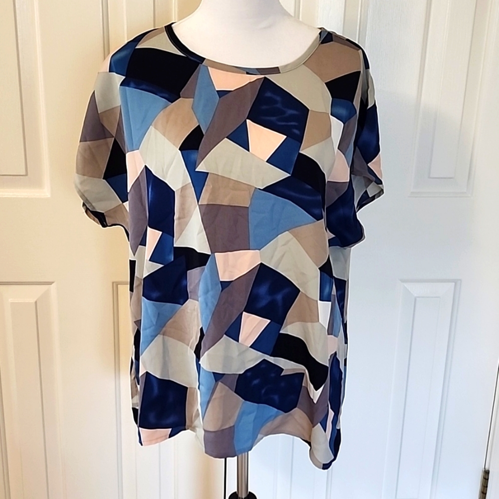 Geo Print Top